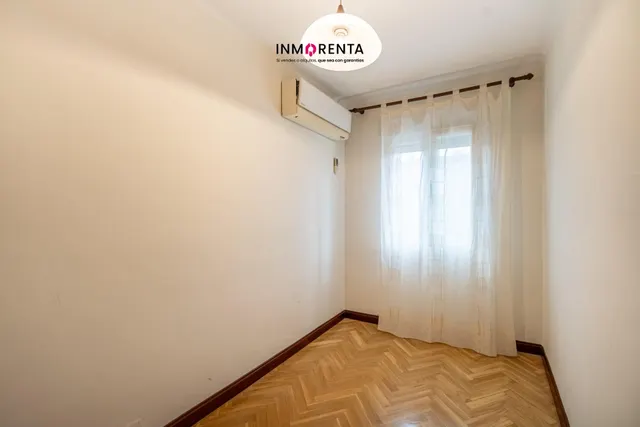 Avenida marqués de corbera — 29