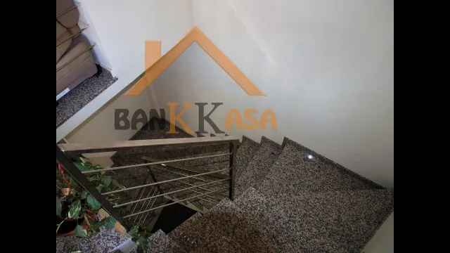 SE VENDE ADOSADA DE 4 PLANTAS EN DALÍAS ZONA IGLESIA — 27