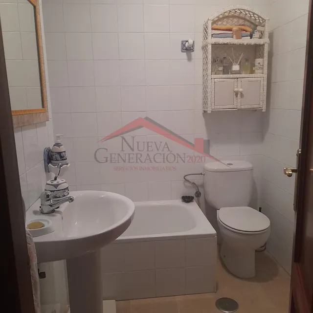 Piso con garaje — 18