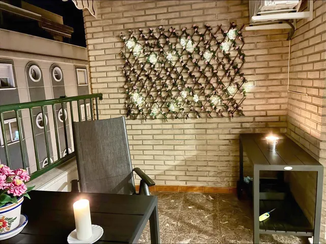 ¡Apartamento de tres dormitorios y amplia terraza al sur cerca de la playa, en Avenida de Habaneras! Torrevieja — 23