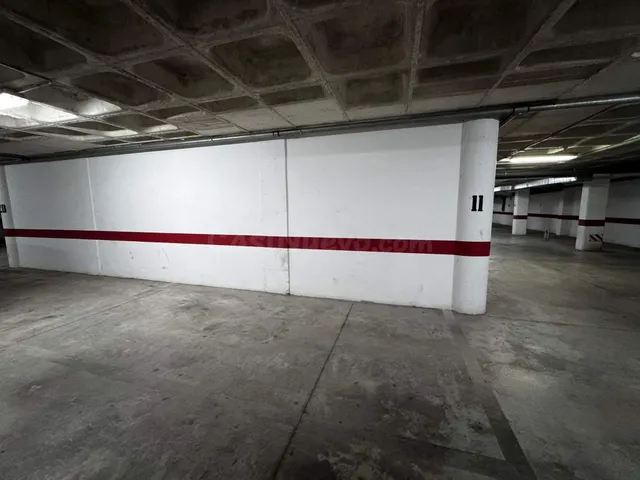 Alquiler de garaje en Santa Pola, plaza de estacionamiento e - foto 2