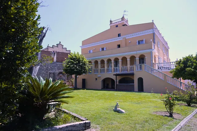 EL MARESME - TEIA - CASA DE ESTILO NEOCLÁSICO - foto 2