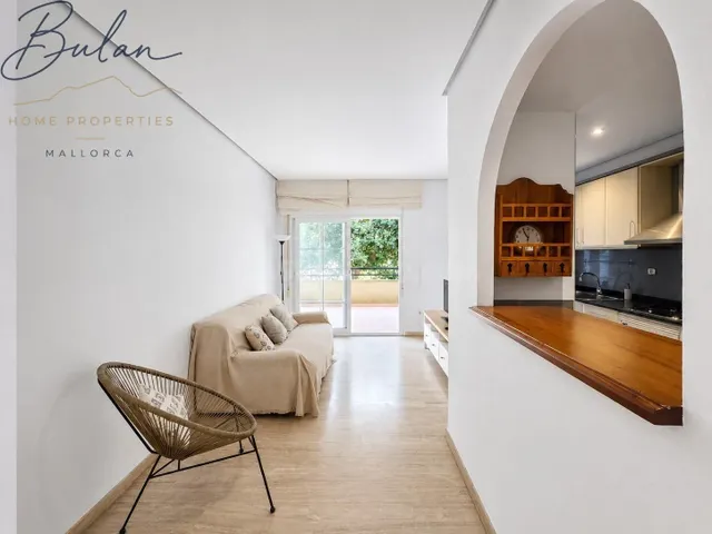 Planta baja con dos terrazas, piscinas, parking y trastero e - foto 5