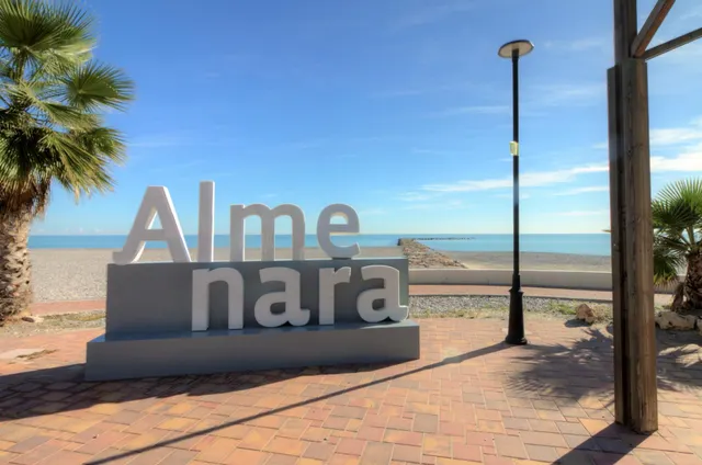 APARTAMENTO EN URBANIZACIÓN DE PLAYA DE ALMENARA — 43