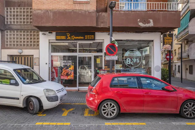 TRASPASO DE NEGOCIO DE ALIMENTACION PARA LLEVAR EN CENTRO DE MARACENA. GRAN OPORTUNIDAD!!! — 22