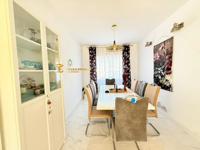MARAVILLOSO CHALET DE 4 DORMITORIOS EN TORRECILLA — 13