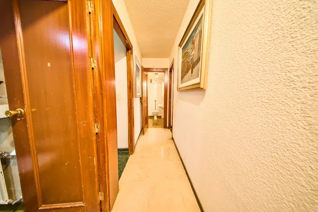 Piso Alminares del Genil, pisazo de 195 m2 con piscina, sauna y gimnasio — 25