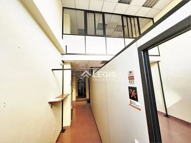 Local comercial en C/ Virrey Abascal 13, Oviedo - foto 2