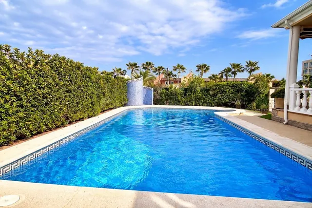 Villa 6 habitaciones 440m² en venta - Los Europeos — 3
