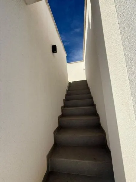 Villa 3 habitaciones 150m² en venta - Zona Pueblo — 25