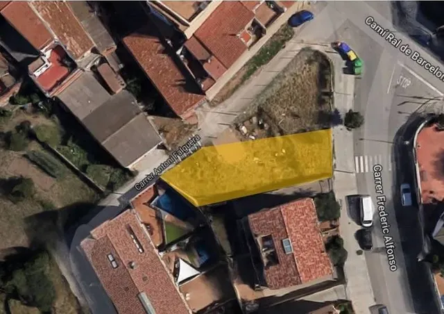 SOLAR EN VENTA EN EL PADRÑ — 3