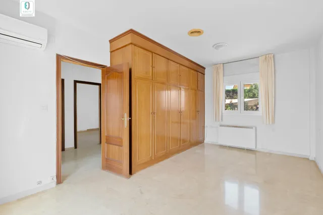 GRAN CASA CON PISCINA EN HUETOR VEGA — 7