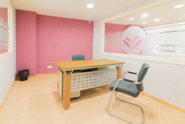 AMPLIO LOCAL COMERCIAL EN ALQUILER EN ORIHUELA. — 10