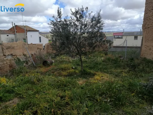 Terreno urbano 215m² en venta - La Aguilera - foto 2