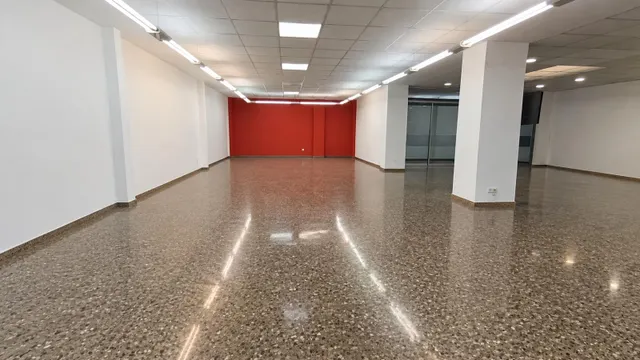 Local comercial de 482 m2 en alquiler junto al mercado de ruzafa – ideal para supermercado — 21