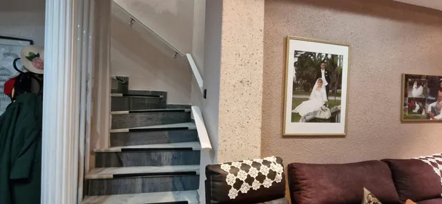 PISO EXCELENTE DUPLEX CARRUS ESTE — 25