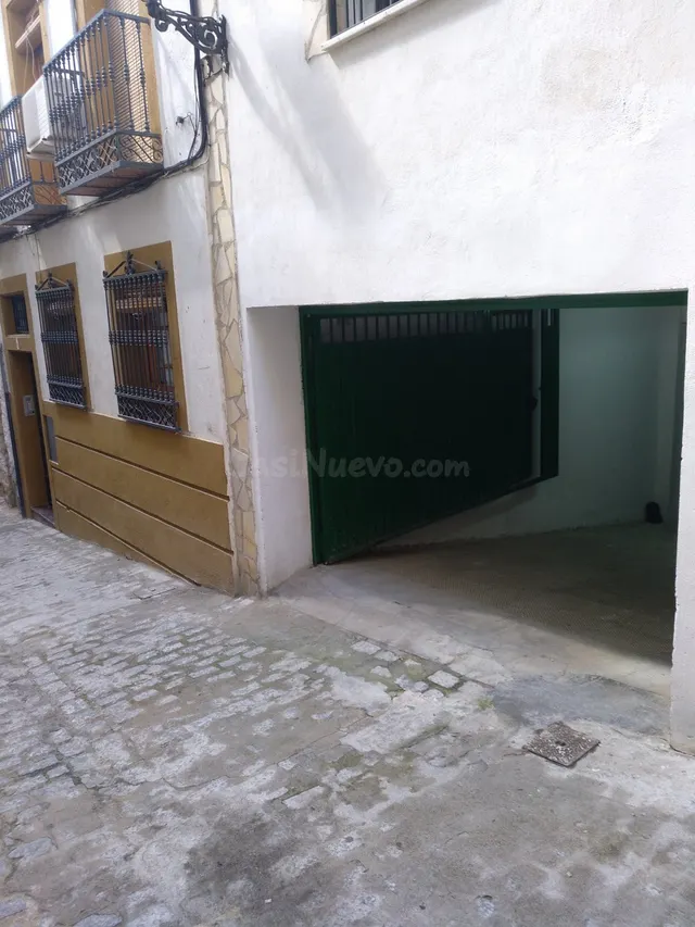 Se vende bajo para garajes Catedral - foto 2