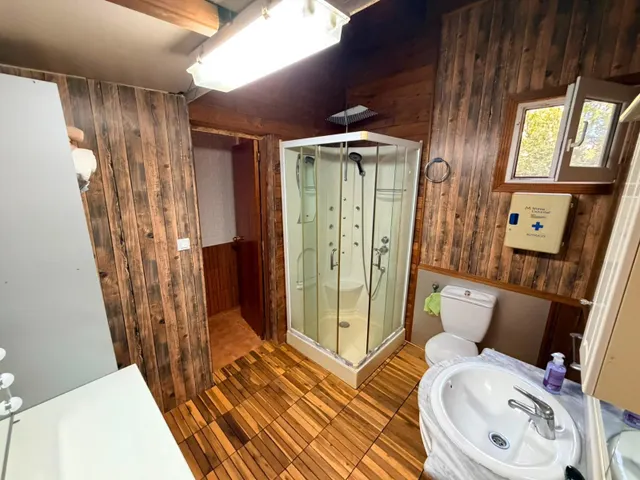 Casa de campo con piscina y gran parcela en Castilblanco de los Arroyos — 9