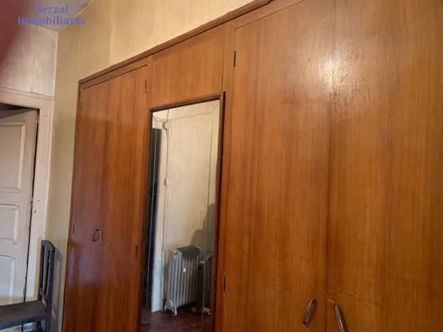 Casa de pueblo en venta en Entrena. Para reformar, con muchas posibilidades, — 7