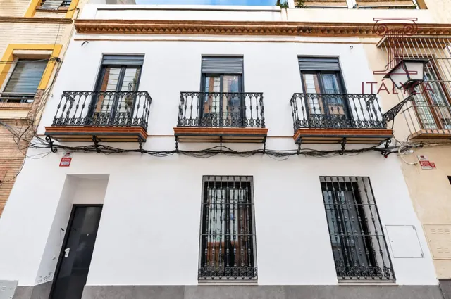 Casa de obra nueva en venta en calle Niño Perdido — 26