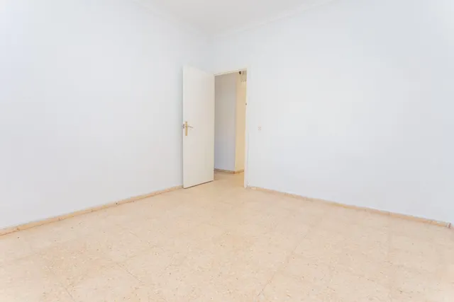 Se vende piso zona los marianistas — 26