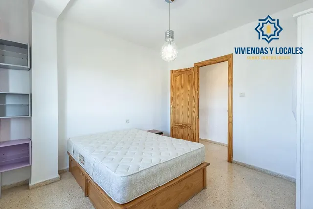 Magnífico piso ideal para invertir o para vivir sin vecinos y con vistas despejadas. — 16