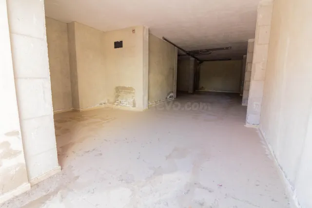 LOCAL COMERCIAL EN CALLOSA DE SEGURA. — 5