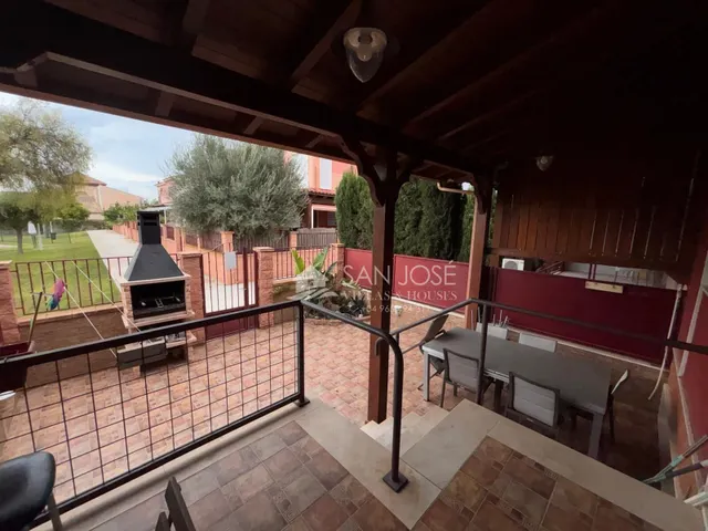 Venta de fantastico bungalow en Aspe, zona urbanización san isidro — 3