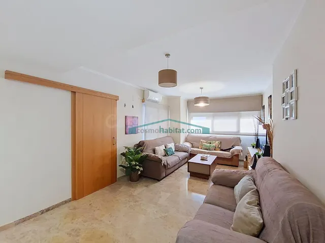 PISO DE 3 habitaciones CON TERRAZA, PISCINA Y GARAJE EN VILAMARXANT — 2