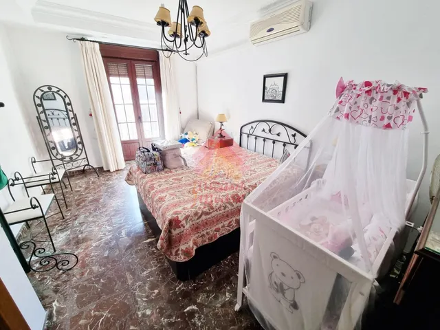 PISO + APARTAMENTO CON TERRAZA EN PLENO CENTRO - foto 4