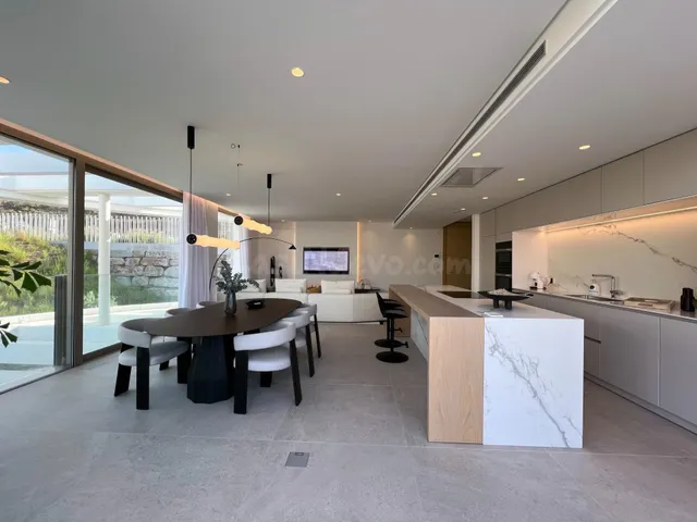 Espectacular Ático de Lujo con solarium, piscina privada y v - foto 4
