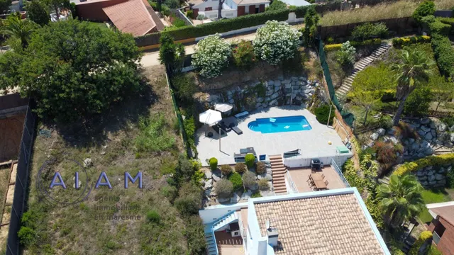 Parcela para construïr una casa de 680m2 con vistas al mar — 12