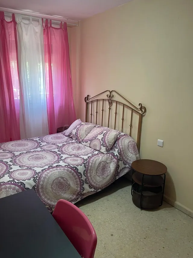 Macarena, cerca del Río. Excelente vivienda amueblada de 3 h - foto 5