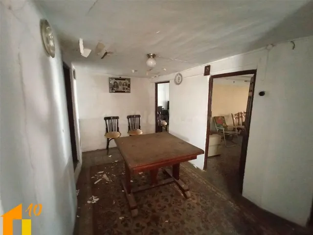 Casa para reformar íntegramente en Arcos de la Llana. - foto 2