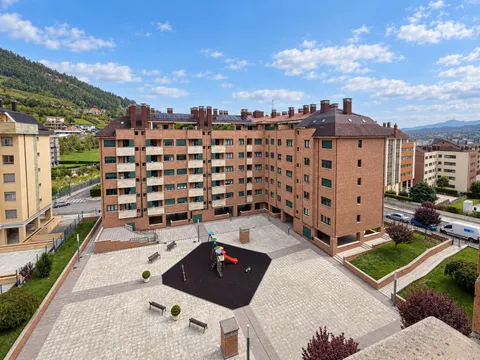 ¡A ESTRENAR! DOS DORMITORIOS, TERRAZA, GARAJE Y TRASTERO EN OVIEDO