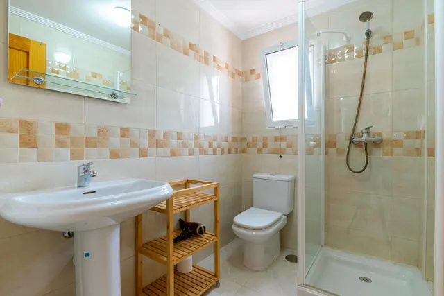 **Dúplex en Venta en Orihuela Costa - ¡Tu nuevo hogar te espera!** — 30