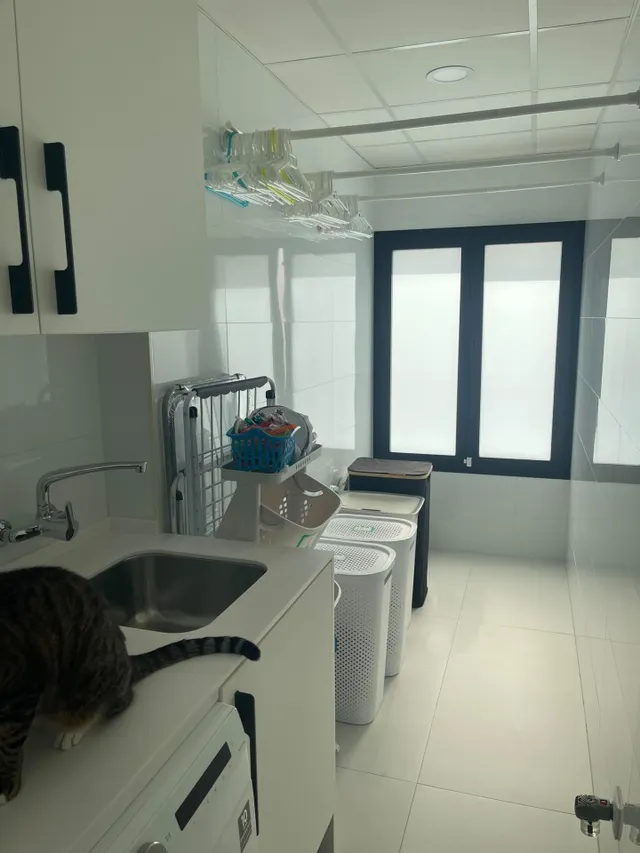 Exclusivo chalet con piscina, amplios jardines y excelentes prestaciones — 29