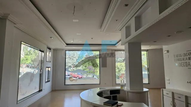 Local comercial en alquiler en Rúa Alejandro Bóveda, Ourense - foto 2