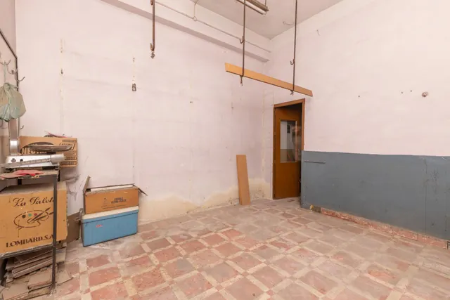 INCREIBLE LOCAL COMERCIAL EN SANTA FE CON EXCELENTES comunicaciones — 3