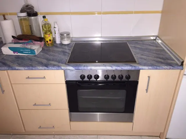 Urbis te ofrece un piso en zona Pizarrales, Salamanca. — 7