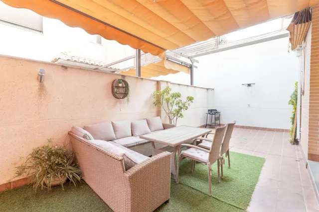 Pareada en Urbanización La Joya — 3