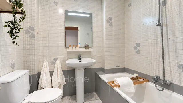 Piso muy céntrico con 4 habitaciones — 12