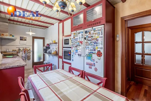 Chalet Exclusivo en Camino Bajo de Huétor — 11