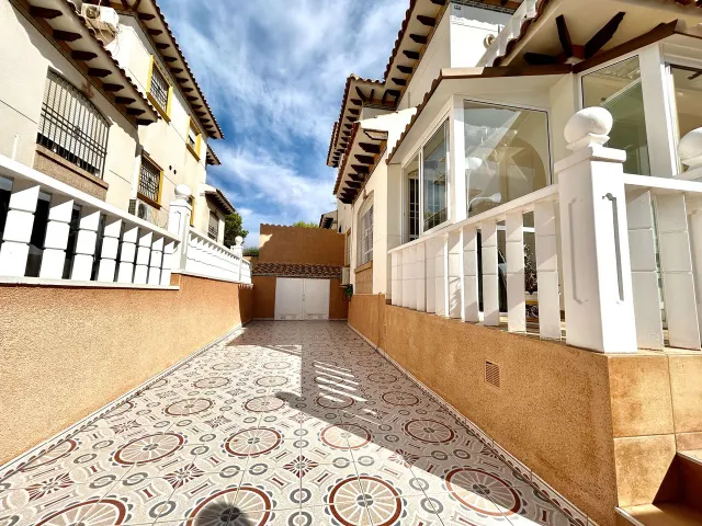Casa 2 habitaciones 97m² en venta - Cabo Roig — 30