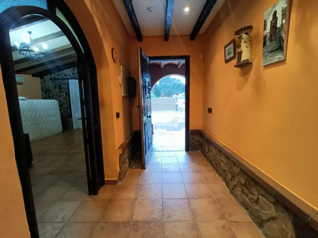 CHALET EN RANA VERDE — 13