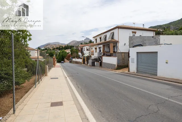 GRAN FINCA URBANA EN NIVAR! — 11