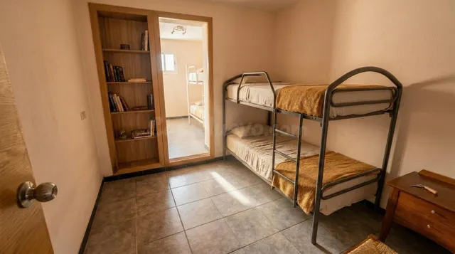 CASA A LA VENTA EN EL CENTRO DE CALELLA CON AMPLIA TERRAZA Y - foto 5