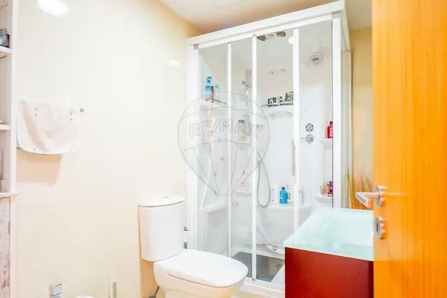 Chalet 3 habitaciones 312m² en venta - Azurém - foto 3