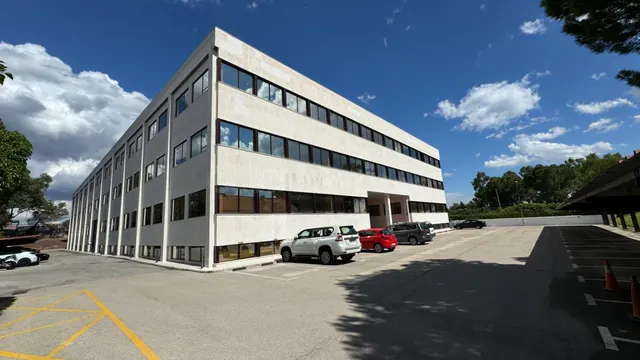 Oficina 109m² en venta - Club de Golf — 2