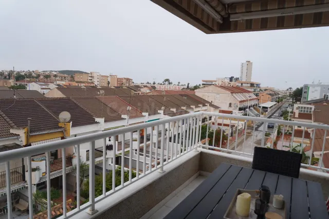 Vivienda reformada en Vía Axial, Puerto de Mazarrón, a 500 m